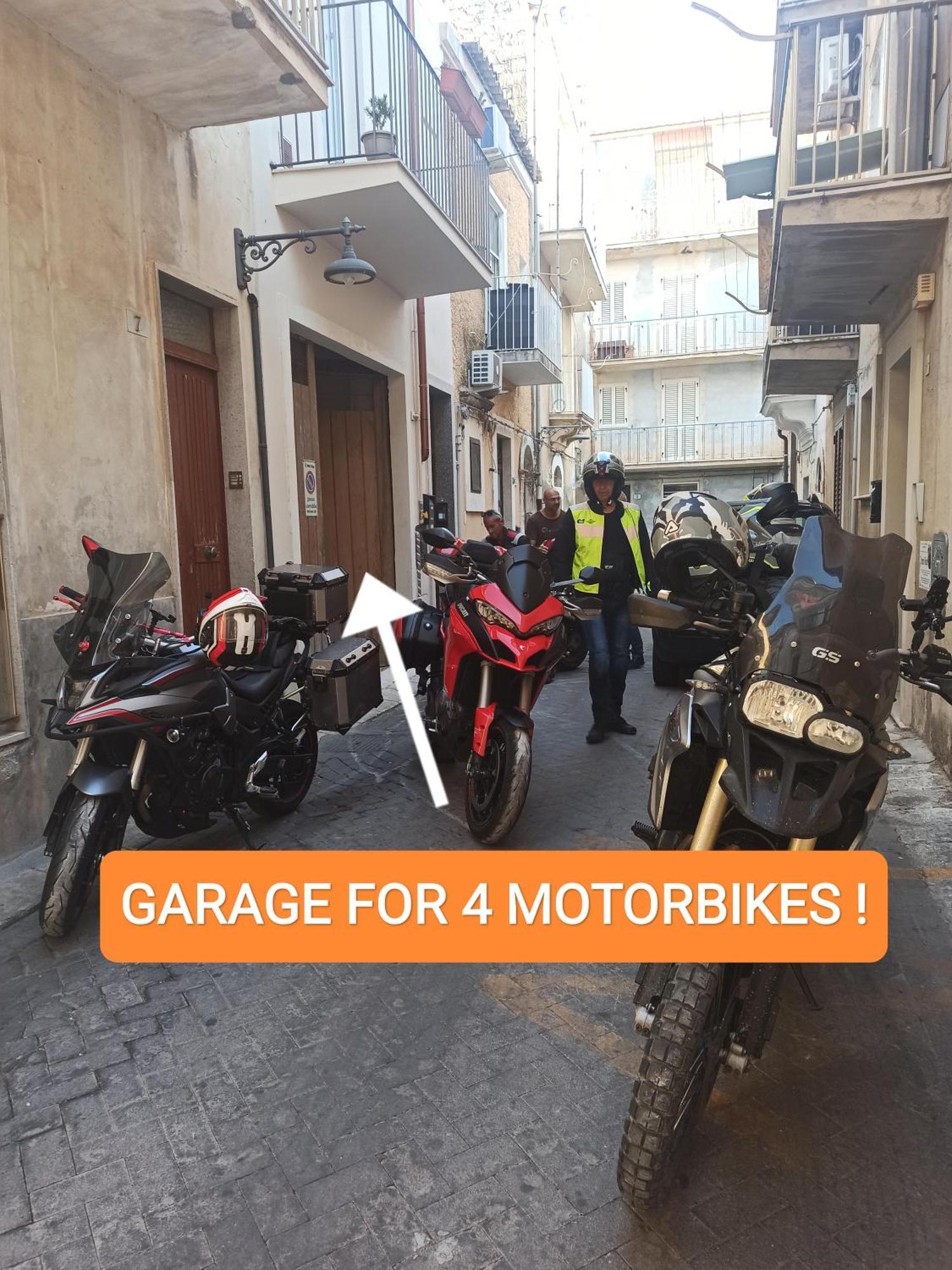 Tedimo Supra Nuovo Grande Monolocale Con Tutti I Comfort Ragusa Exteriér fotografie